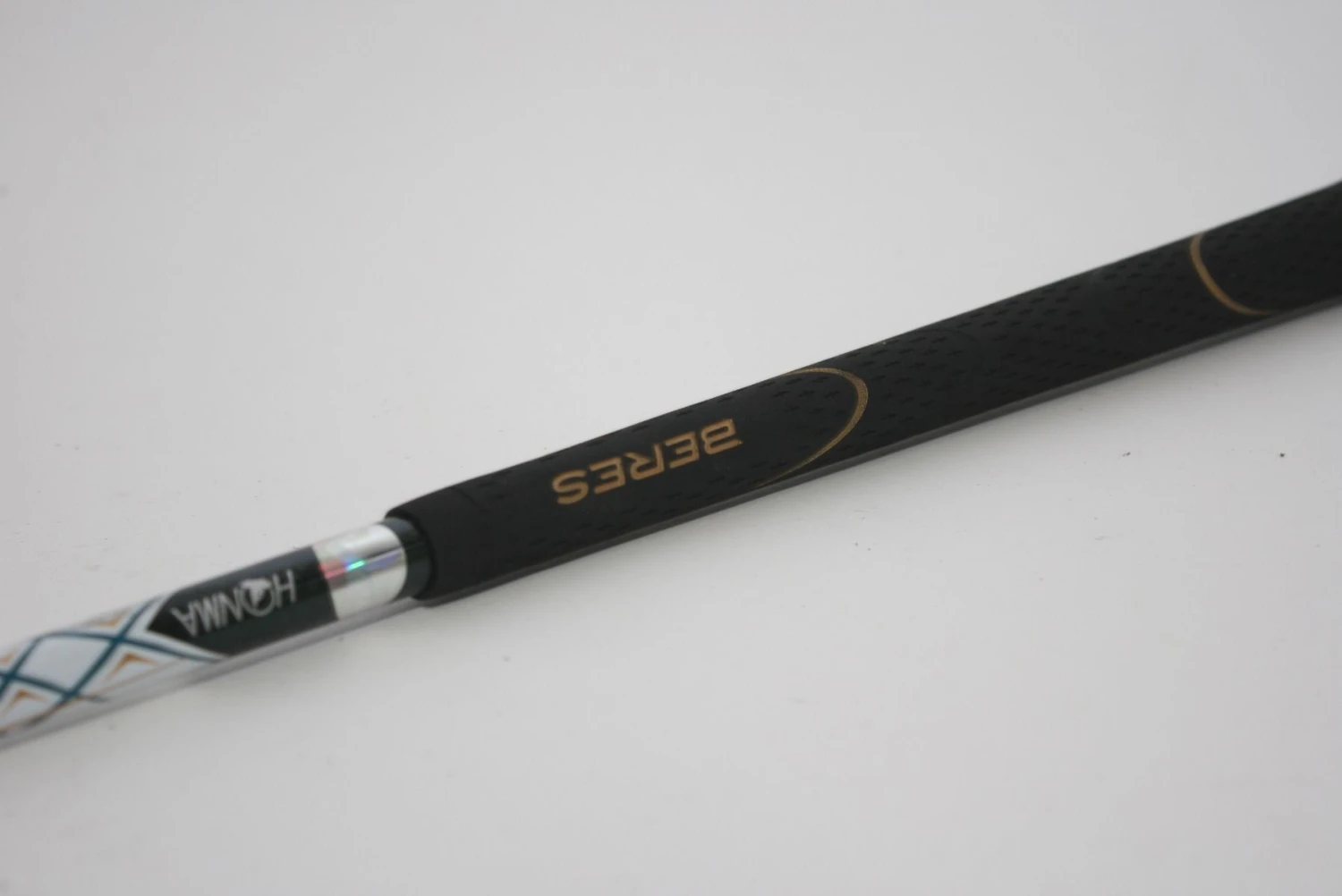 Honma Beres IE-06 Eisen 7 Regular 43g 2 Sterne 6 Honma Beres IE-06 Eisen 7 Regular 43g 2 Sterne – Bild 4